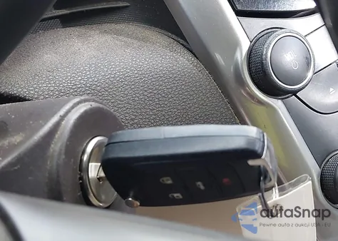 2016 Chevrolet Malibu Limited Lt z USA, uszkodzony, nr VIN 1G11C5SA9GF142281